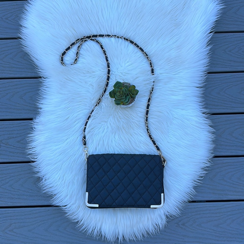 Charlotte Russe black quilted crossbody with gold hardware